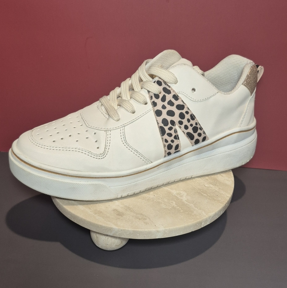 Stylish Casual Cream and Animal Print Womens Sneakers 10